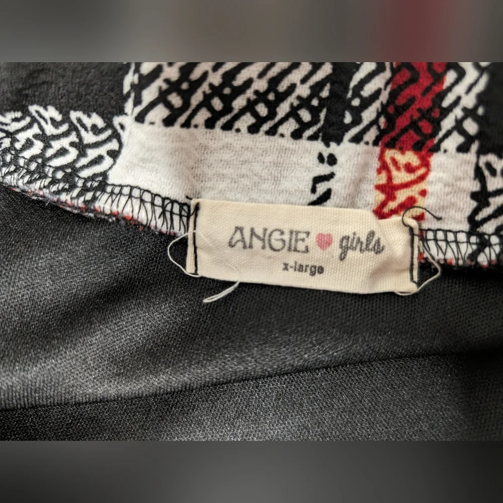 Angie Girls X- Large Girls Mini Skirt Black Red White Plaid Preowned - Picture 5 of 12